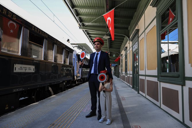 Paris'ten yola çıkan tarihi Orient Express İstanbul'a ulaştı