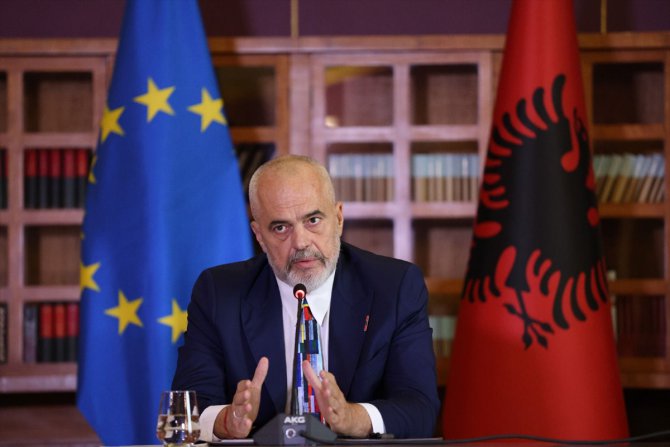 Arnavutluk Başbakanı Rama, Kosova'da Sırp Belediyeler Birliği taslağını Avrupalı liderlere iletti