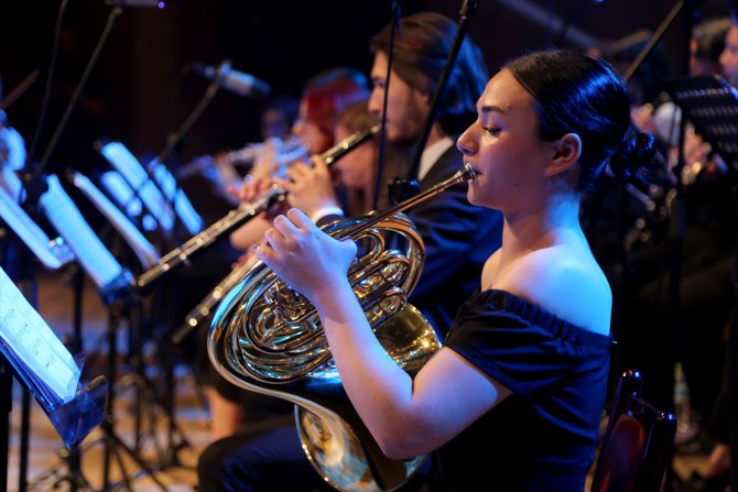 Edirne Lisesi senfoni orkestrasından "Cumhuriyet" konseri