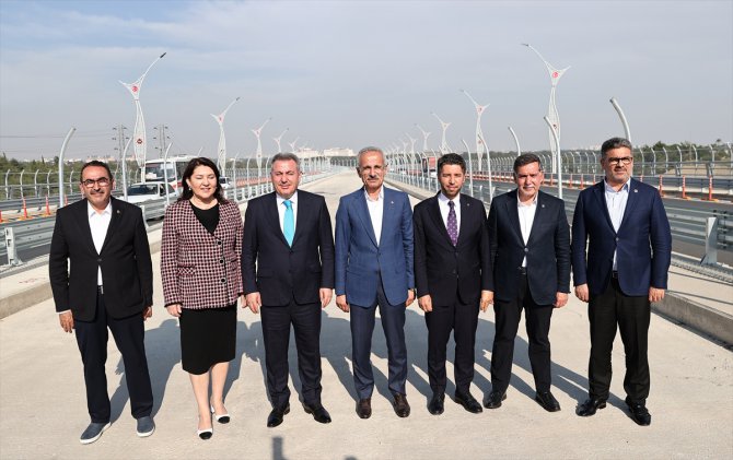 Bakan Uraloğlu, Adana 15 Temmuz Şehitler Köprüsü'nü inceledi: