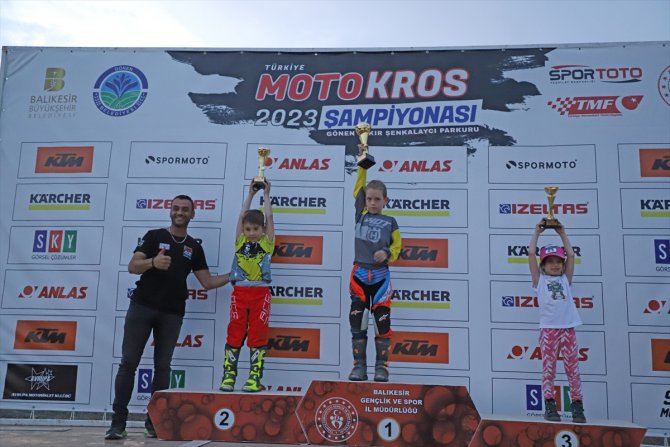 Türkiye Motokros Şampiyonası'nın ikinci ayak yarışları Balıkesir'de tamamlandı