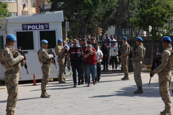 GÜNCELLEME - Kilis'te rüşvet operasyonunda 10 şüpheliden 4'ü tutuklandı