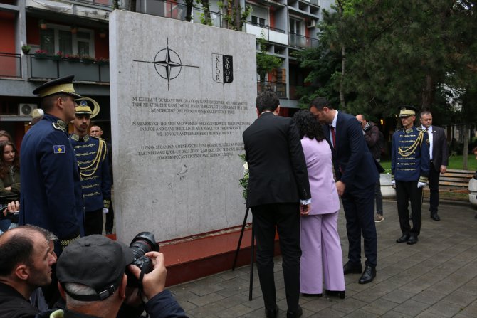 Kosova'nın "Kurtuluş Günü" kutlanıyor