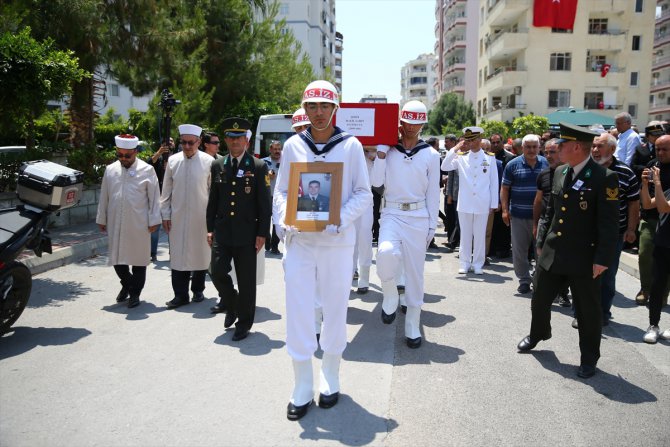 Şehit Piyade Uzman Çavuş Halil Şahin'in cenazesi Mersin'de defnedildi