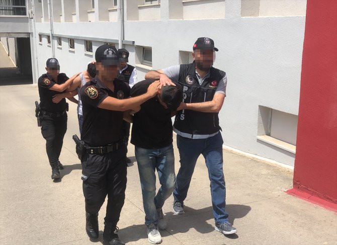 Adana'da uyuşturucu operasyonunda 5 zanlı tutuklandı