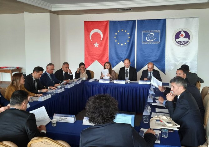 Erzurum'daki "Adli Yargıda Bireysel Başvuru İhlal Kararları" toplantısı sona erdi
