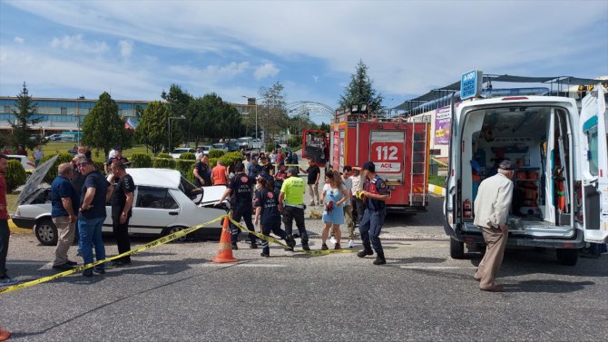 Karabük'te 1 kişinin öldüğü 4 kişinin yaralandığı trafik kazası güvenlik kamerasında