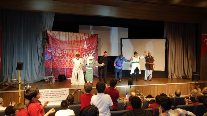 "Kudüs Fatihi-Selahaddin Eyyubi" oyunu İstanbul'da sahnelendi