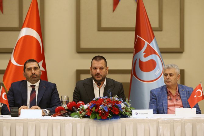 Trabzonspor Başkanı Ertuğrul Doğan, basın mensuplarıyla bir araya geldi: