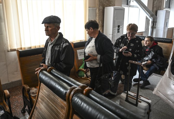 Ukrayna'da Kahovka HES'in bulunduğu bölgedeki siviller Odessa'ya tahliye ediliyor