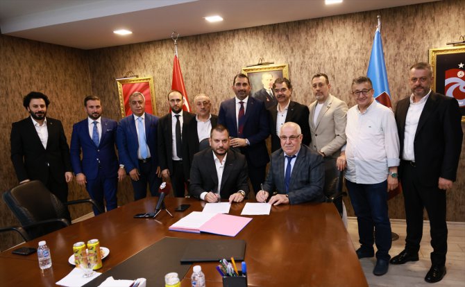 Trabzonspor Kulübü, Sebat Gençlik Spor Kulübü ile iş birliği protokolü imzaladı