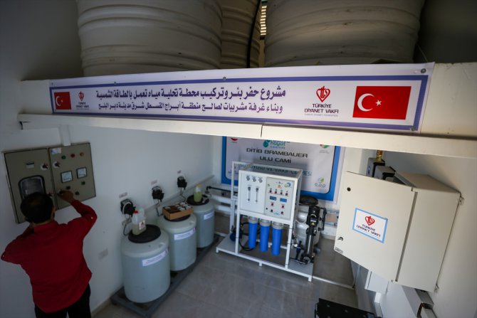 Gazze'de Türkiye Diyanet Vakfı desteğiyle su kuyusu ve arıtma tesisi açıldı