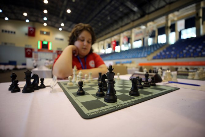 Satrançta sporcu sayısını hızla artıran Türkiye, uluslararası hedeflere odaklandı