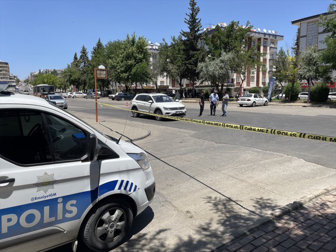 Gaziantep’te boşanma aşamasındaki eşinin tüfekle vurduğu kadın ile babası öldü