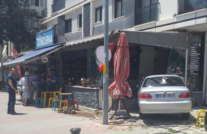 Maltepe'de bir iş yerine giren otomobilin sürücüsü yaralandı