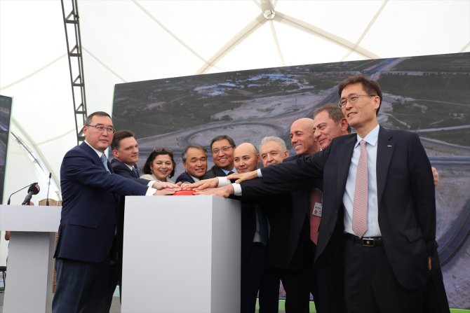 Türk firmalarınca yapılan Kazakistan'ın ilk çevre yolu törenle trafiğe açıldı