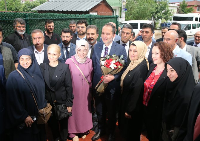 Yeniden Refah Partisi Genel Başkanı Erbakan Kocaeli'de konuştu: