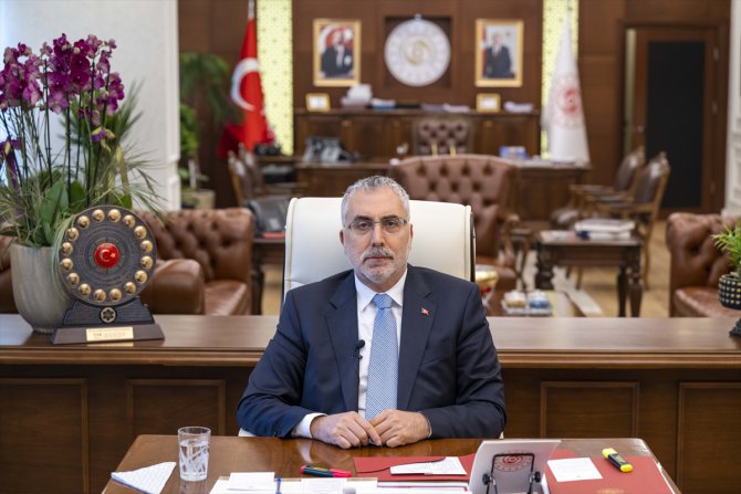 Çalışma ve Sosyal Güvenlik Bakanı Işıkhan'dan AA'ya asgari ücret açıklaması: