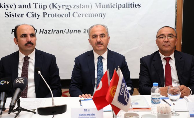 Türk Dünyası Belediyeler Birliği Toplantısı Rize'de yapıldı