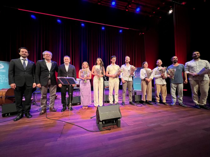 Amsterdam'da "İstanbul'dan gizli şarkılar" konseri