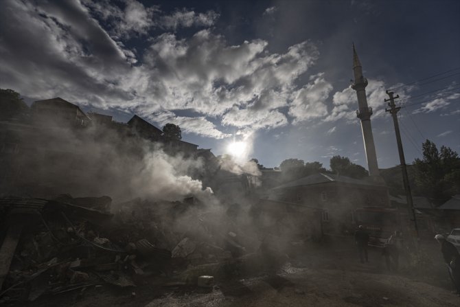 GÜNCELLEME - Erzurum'un Pazaryolu ilçesinde 12 ev yandı