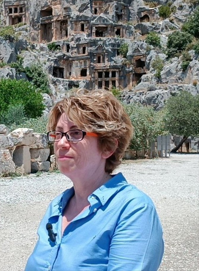 Antalya'da seyahat acenteleri ve tur rehberleri denetlendi