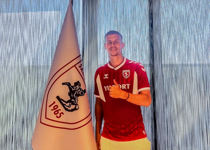 Samsunspor, defans oyuncusu L'ubomír Satka'yı transfer etti