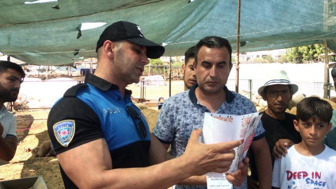 Adana'da polis, kurbanlık satıcılarına hırsızlık ve dolandırıcılık uyarısı yaptı