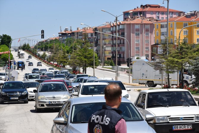 Konya-Ankara kara yolunda bayram tatili yoğunluğu artıyor