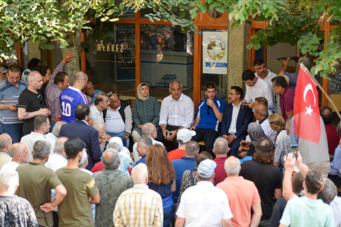 Kültür ve Turizm Bakanı Ersoy, Antalya'da baba ocağını ziyaret etti