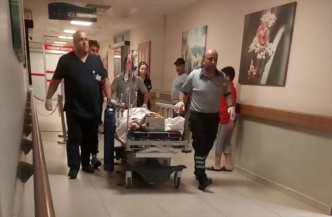 Bursa'da silahlı saldırıya uğrayan kişi yaralandı