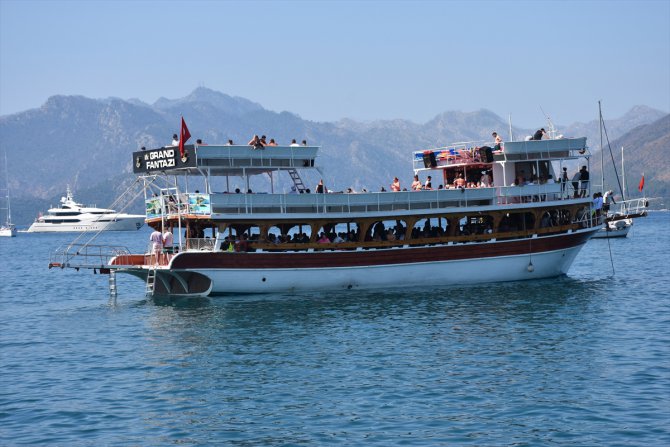 Marmaris'te tekne turlarında bayram tatili yoğunluğu