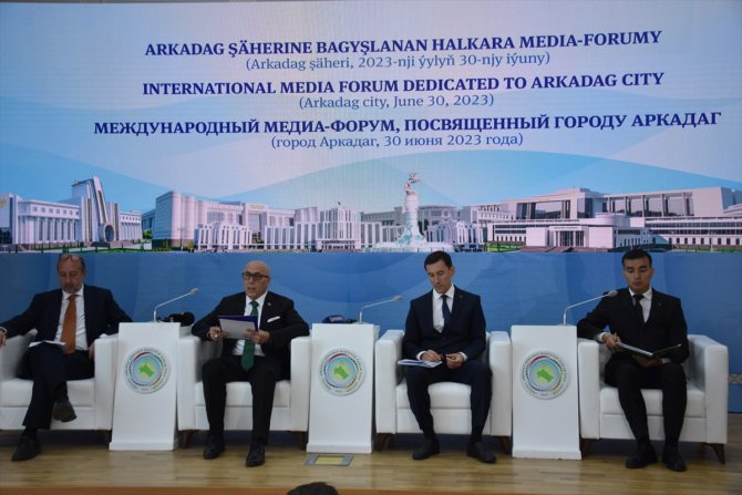 Türkmenistan'ın “Arkadağ” şehrine Türk Dünyası Şehircilik Özel Ödülü verildi