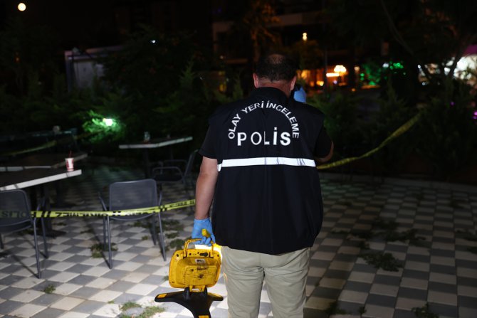 Adana'da tartıştığı arkadaşının silahla vurduğu genç hastanede öldü