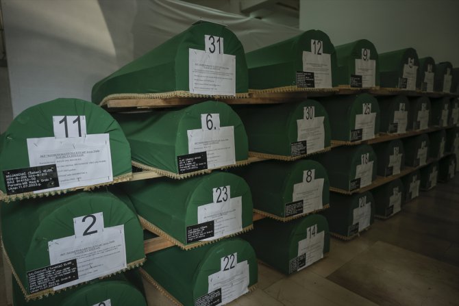 Srebrenista soykırımının 28'inci yılında defnedilecek 30 kurbanın tabutları hazırlandı