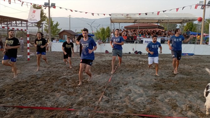 Üniversiteler Yaşar Sevim Plaj Hentbolu Türkiye Şampiyonası, Muğla'da başladı