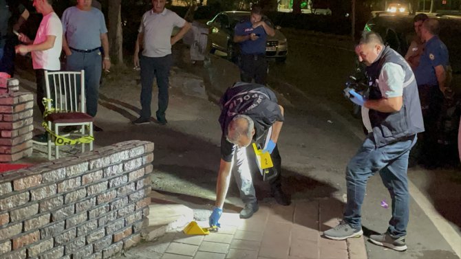 Adana'daki silahlı ve bıçaklı kavgada 3 kişi yaralandı