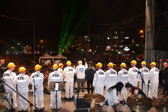 Zonguldak'ta "Sevgi, Barış ve Dostluk Ödülü" maden işçilerine verildi
