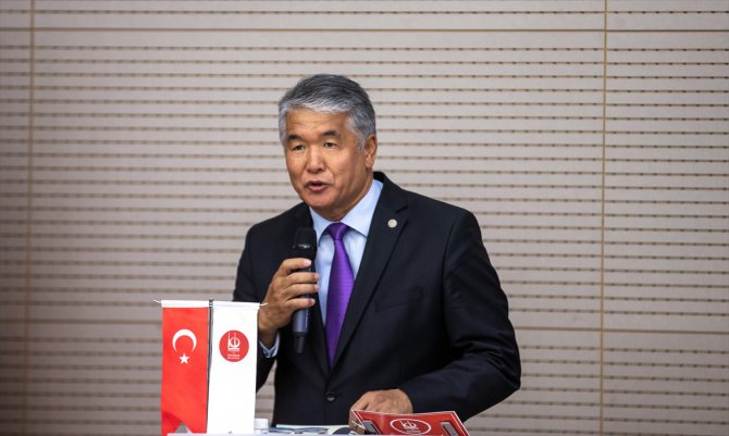 Ankara'da TÜRKSOY işbirliğiyle sergi düzenlendi