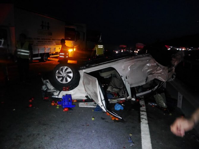 Çanakkale-İzmir kara yolundaki kazada 1 kişi öldü, 5 kişi yaralandı