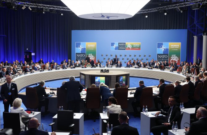 NATO-Ukrayna Konseyi ilk kez toplandı