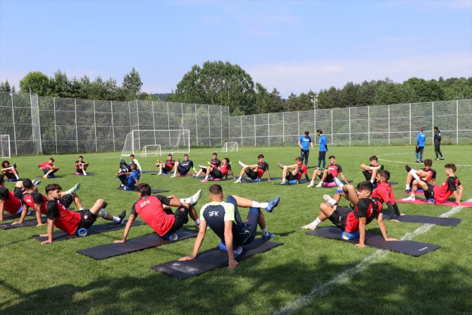 Gaziantep FK, yeni sezon hazırlıklarını Bolu'da sürdürüyor