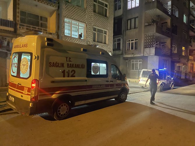 Kayseri'de parkta otururken silahlı saldırıya uğrayan 3 kişi yaralandı