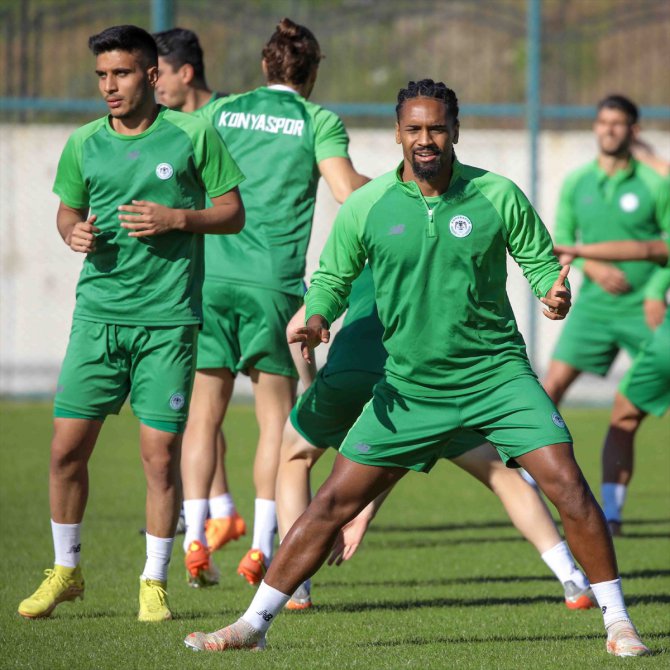 Konyaspor, Erzurum'da yeni sezon hazırlıklarını sürdürüyor