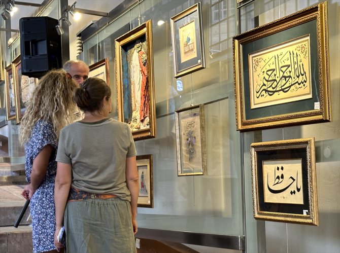 "Geleneksel Sanatlar" sergisi, İTO Yeni Camii Hünkar Kasrı'nda açıldı