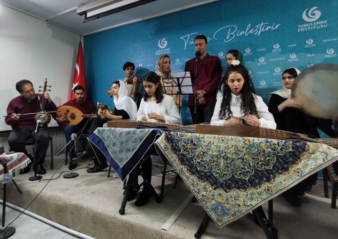 İranlı öğrencilerden Tahran Yunus Emre Enstitüsü’nde müzik ziyafeti