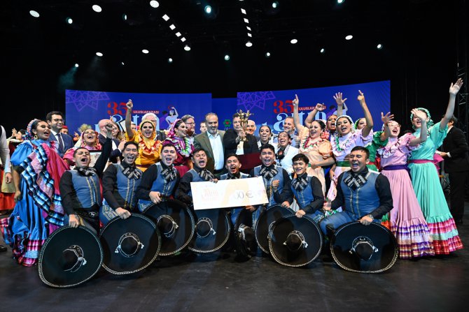 Uluslararası Altın Karagöz Halk Dansları Yarışması'nı Meksika kazandı