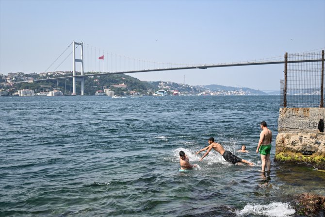 İstanbul'da nem oranının yükselmesiyle sıcak hava etkisini artırdı