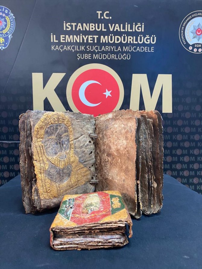 İstanbul'da tarihi eser kaçakçılığı operasyonunda 5 zanlı yakalandı