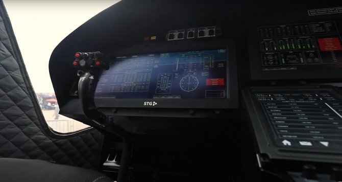 Aviyonik platformlarda kullanım için geliştirilen yerli LAD-208 geniş ekranı pilota kolaylık sağlıyor